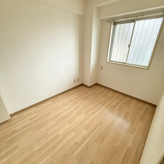 物件内観写真13　(居室)