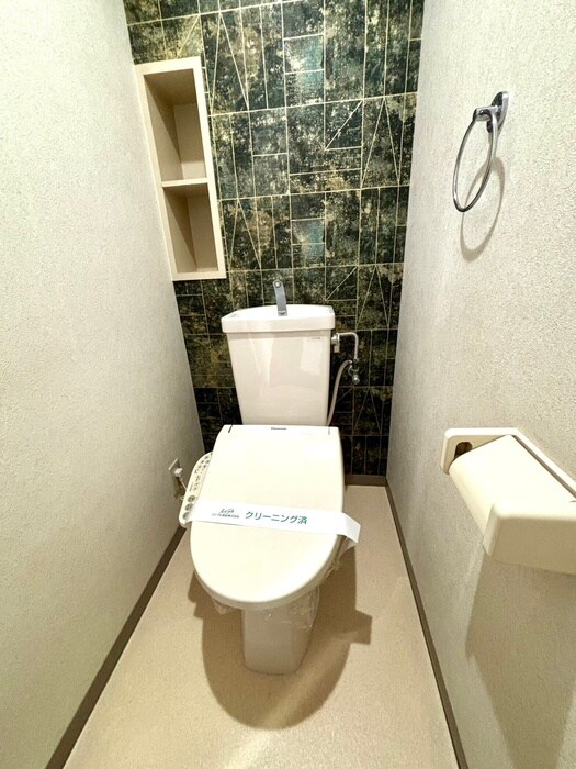 物件内観写真14　(トイレ)