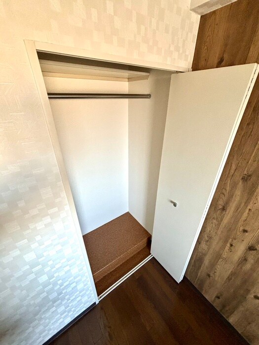 物件内観写真18　(収納)
