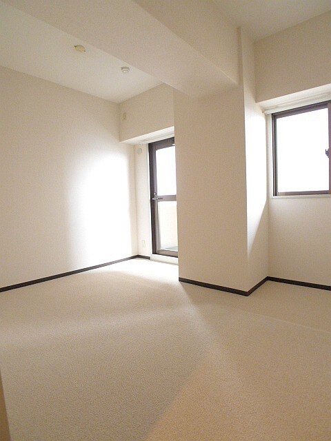 物件内観写真12　(居室)