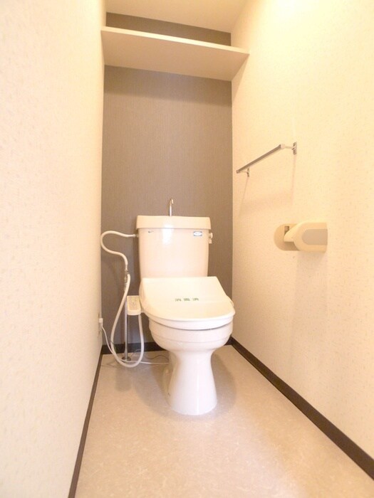 物件内観写真13　(トイレ)