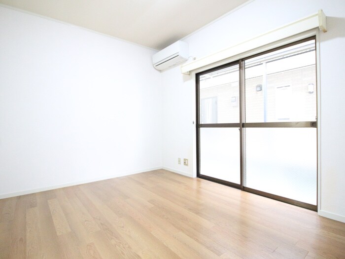 物件内観写真8　(収納)