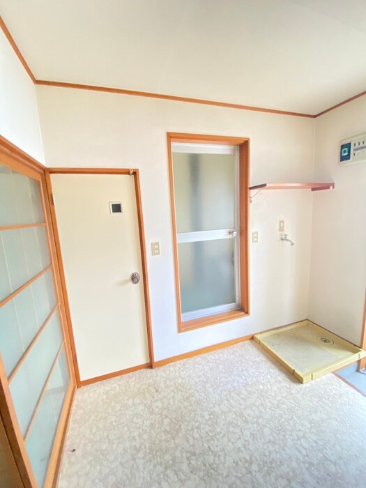 物件内観写真15　(居室)