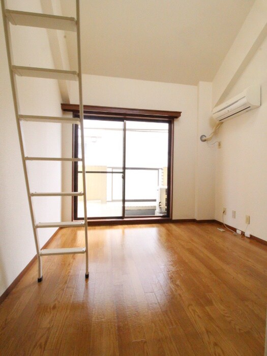 物件内観写真6　(居室)