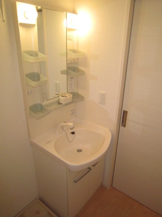 物件内観写真12　(洗面)