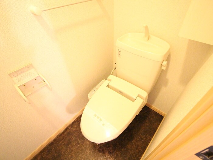 物件内観写真12　(トイレ)