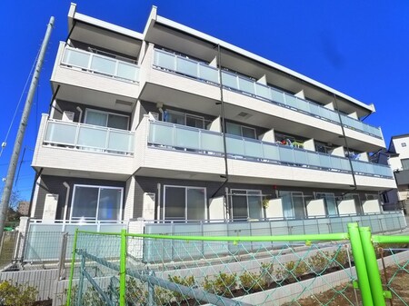 リブリ・エクセル外観写真