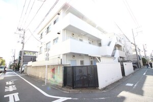 鷹番和光ハイツ外観写真