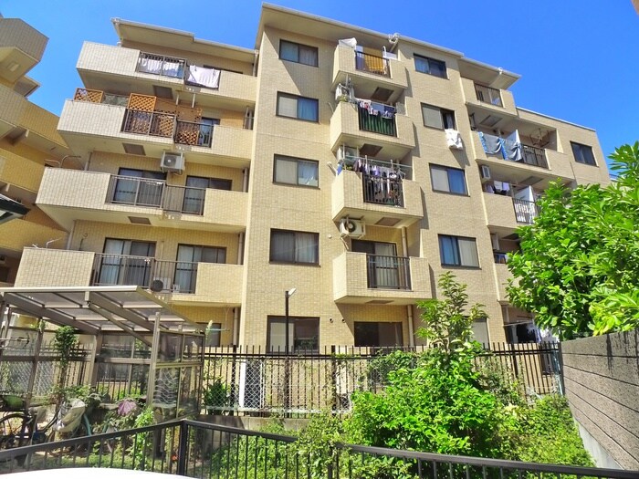 ロイヤルプラザ高砂（107）の物件外観写真