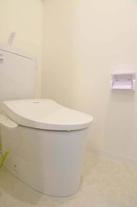 ロイヤルプラザ高砂（107）のトイレ
