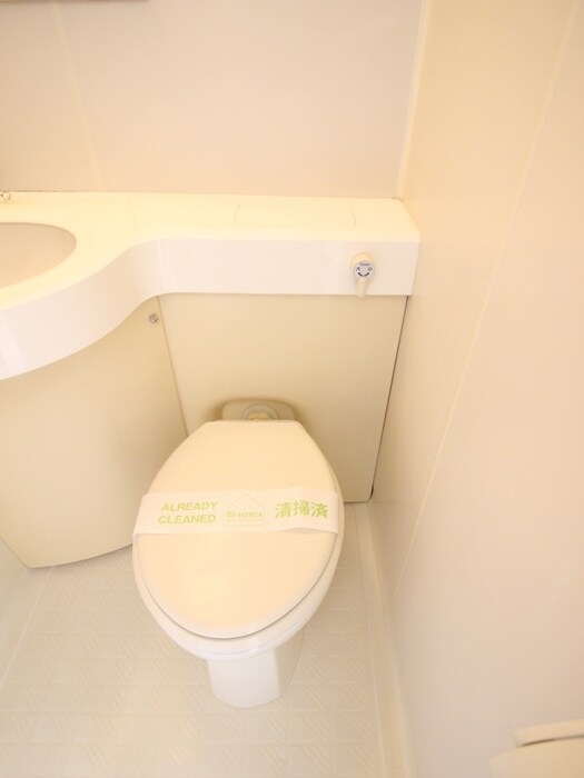 物件内観写真14　(トイレ)