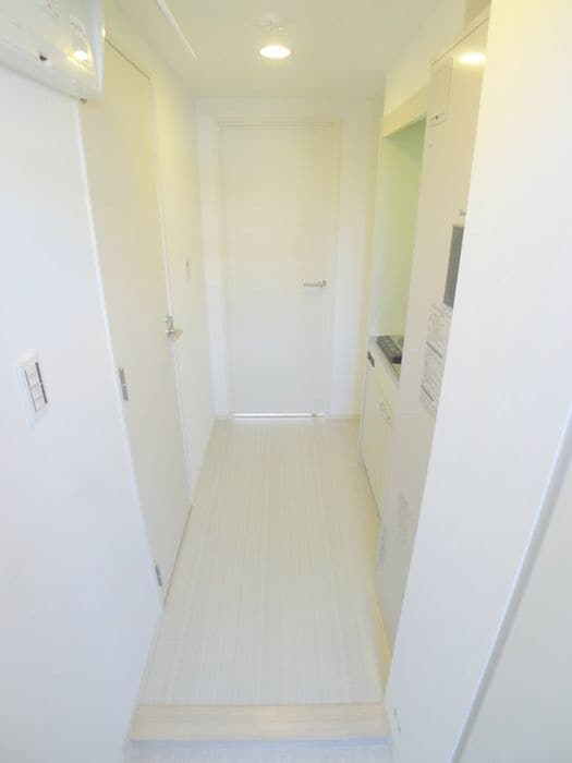 物件内観写真7　(玄関)