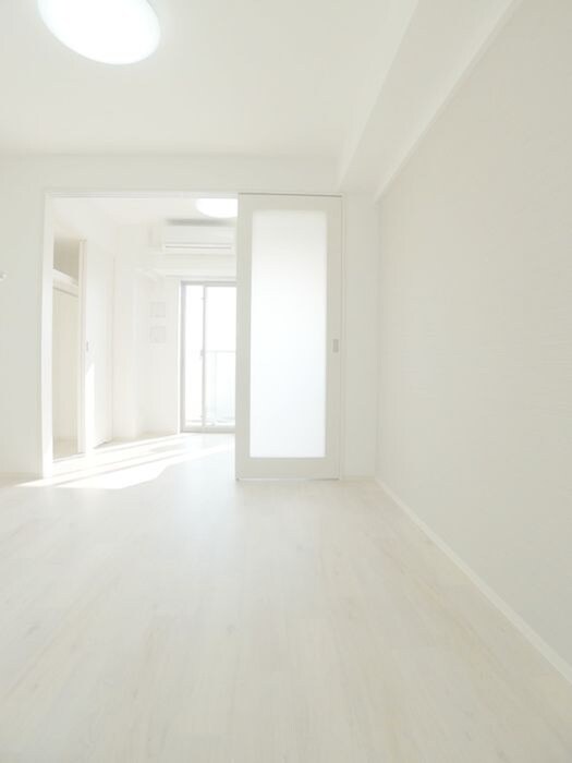 物件内観写真10　(内観写真)