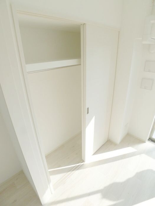 物件内観写真11　(収納)