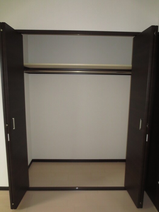 物件内観写真15　(収納)