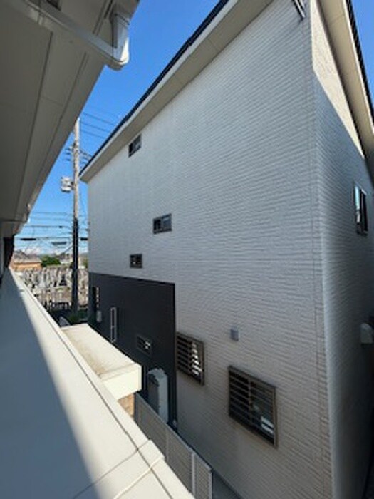 物件内観写真17　(室内からの展望)