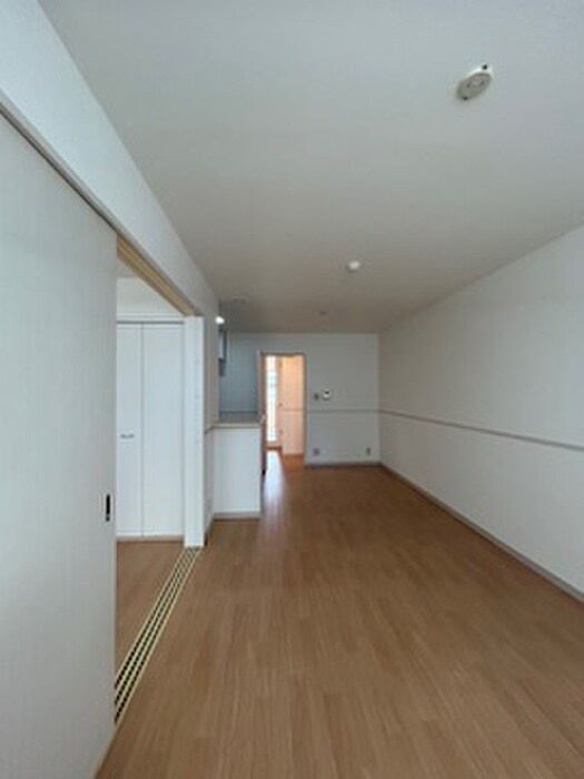 物件内観写真19　(廊下)