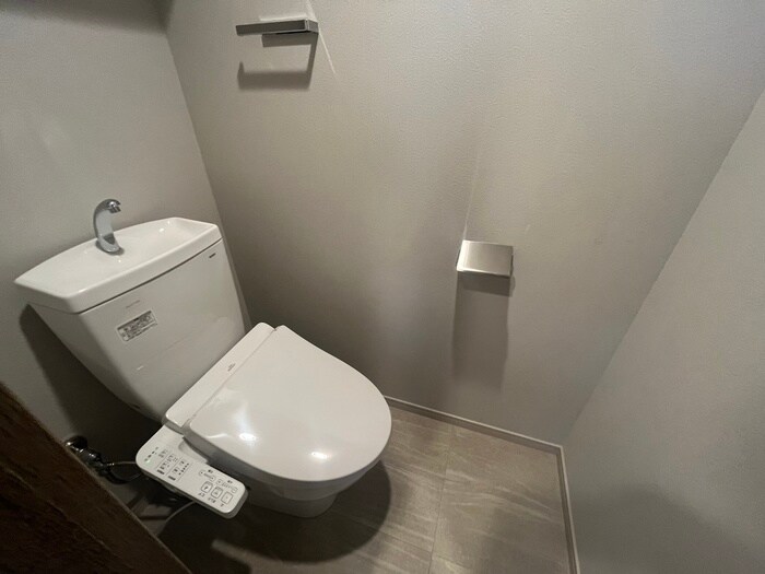 物件内観写真15　(トイレ)