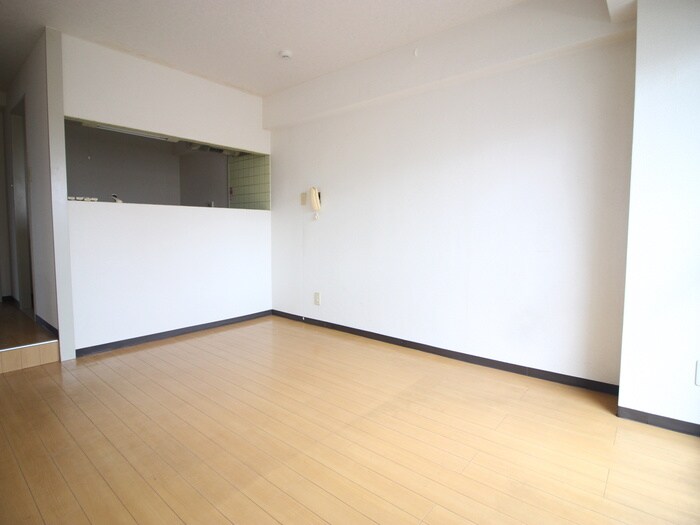 物件内観写真6　(居室)