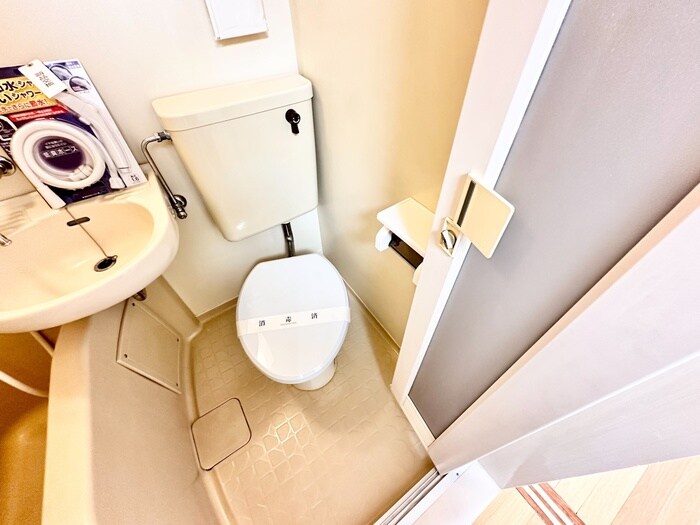 物件内観写真12　(トイレ)