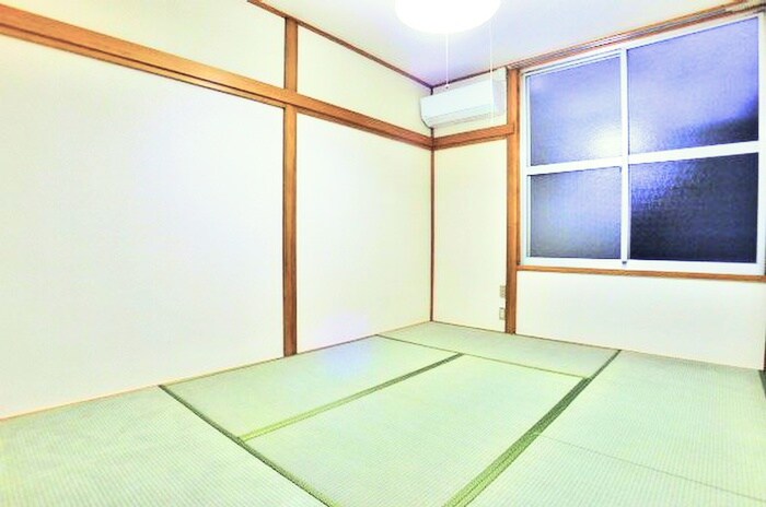 物件内観写真12　(居室)