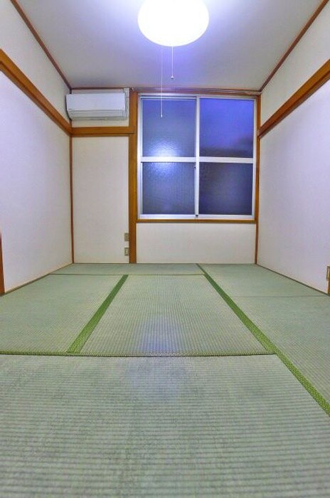 物件内観写真13　(居室)