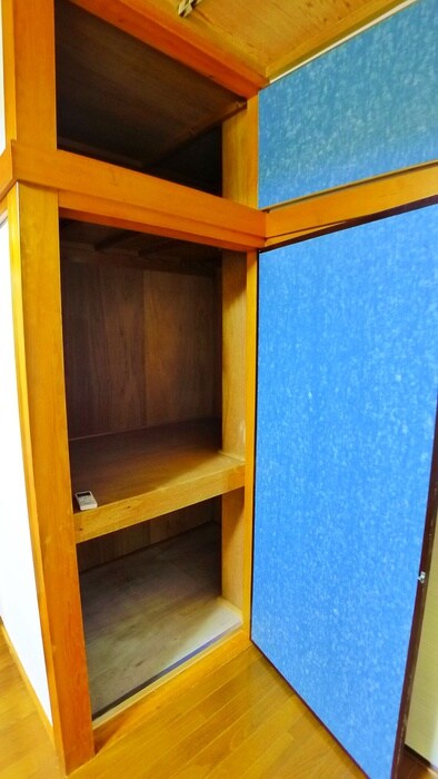 物件内観写真18　(収納)