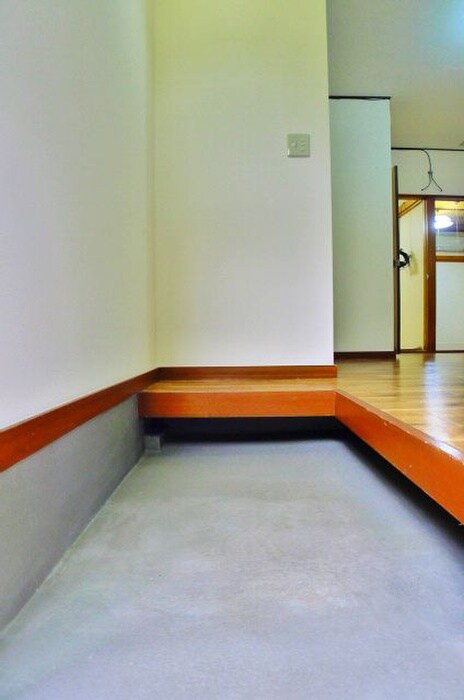 物件内観写真19　(玄関)