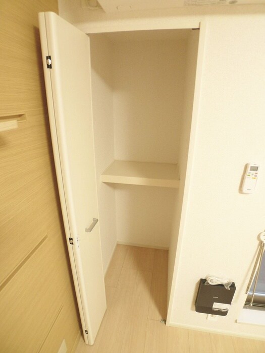 物件内観写真19　(収納)