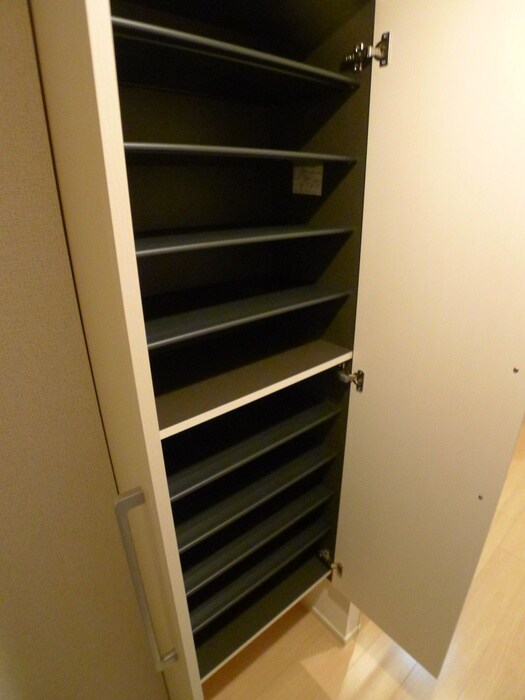 物件内観写真20　(靴箱)