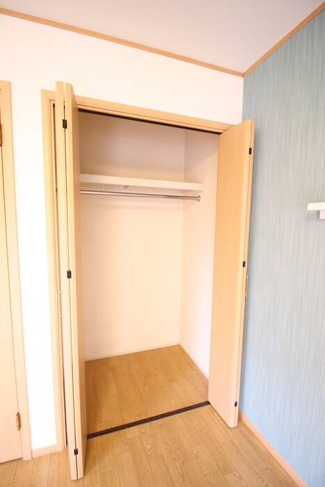 物件内観写真11　(収納)