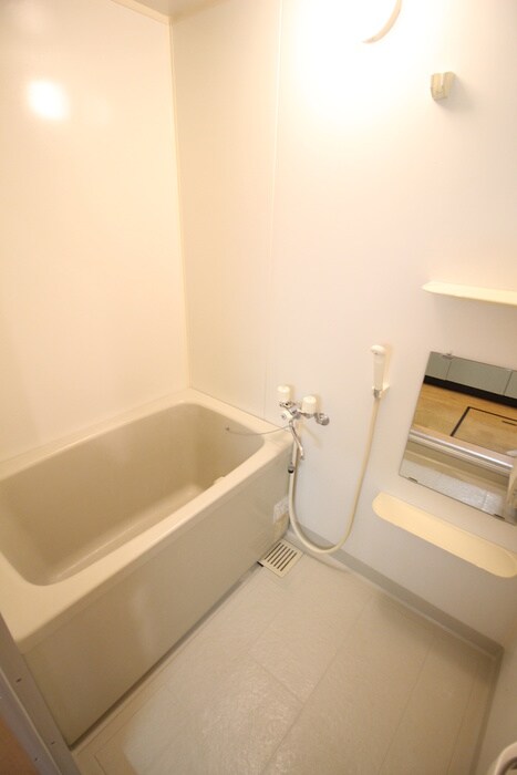 物件内観写真13　(バス／シャワールーム等)