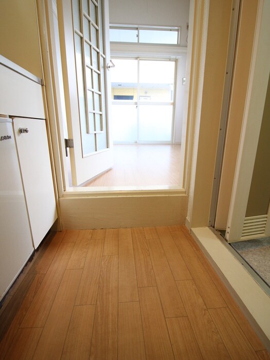 物件内観写真21　(廊下)