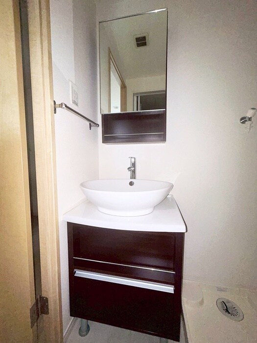 物件内観写真11　(洗面)