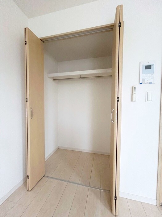 物件内観写真16　(収納)