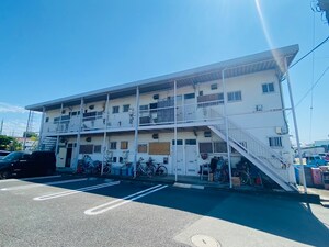 コーポおおくぼ外観写真