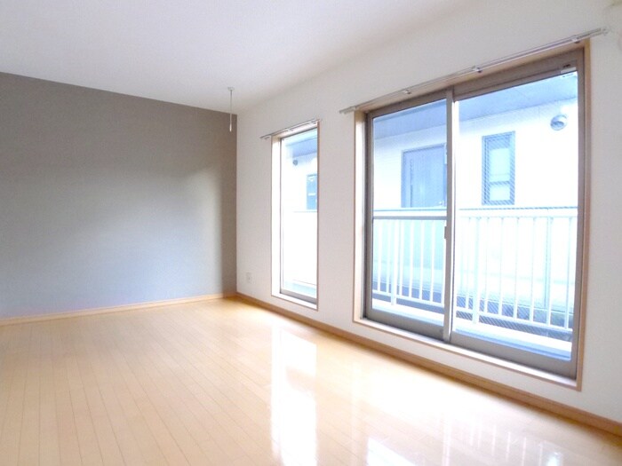 物件内観写真10　(内観写真)