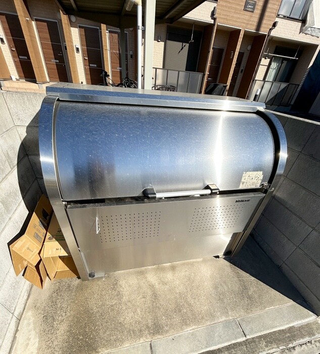 物件外観写真6　(建物設備)