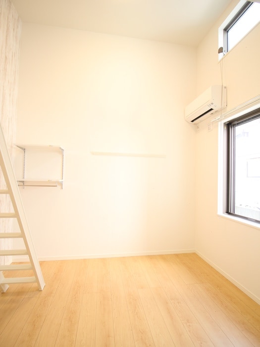 物件内観写真9　(居室)