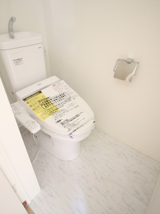 物件内観写真11　(トイレ)