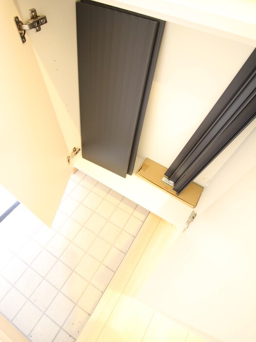 物件内観写真12　(靴箱)