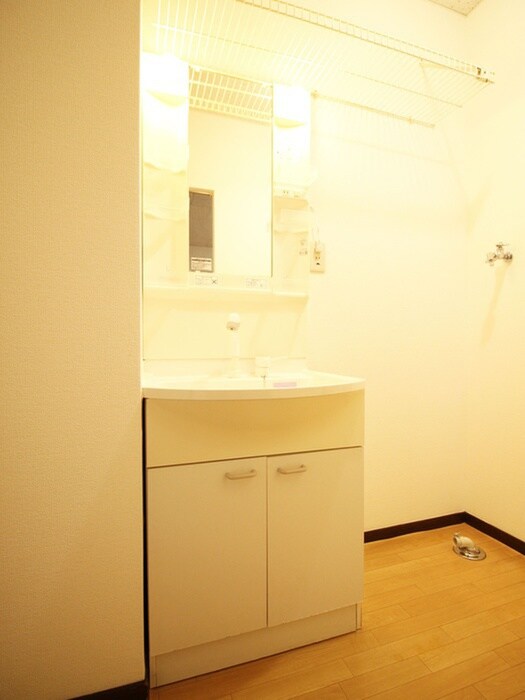 物件内観写真12　(洗面)