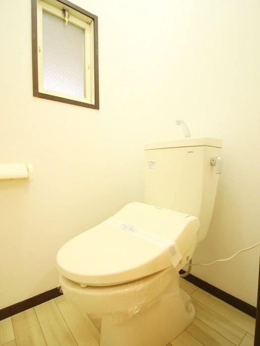 物件内観写真14　(トイレ)