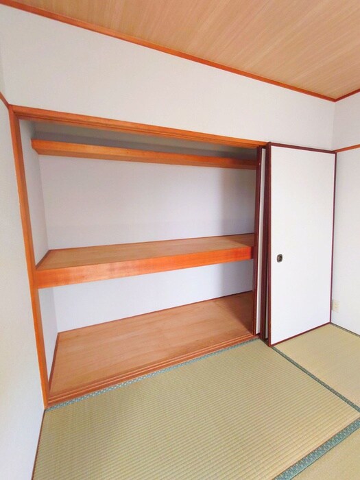 物件内観写真8　(収納)