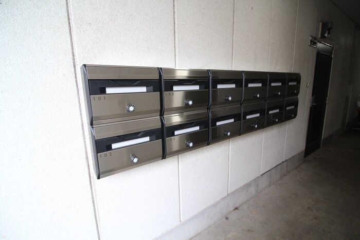 物件外観写真4　(建物設備)