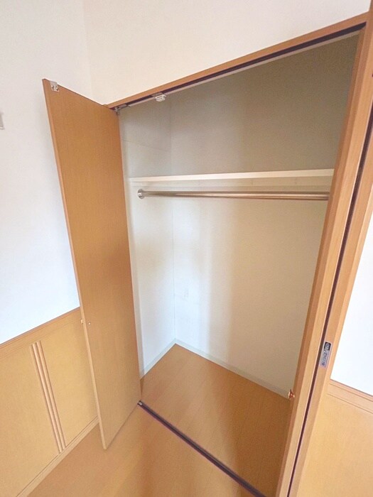 物件内観写真11　(収納)