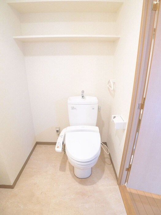 物件内観写真13　(トイレ)