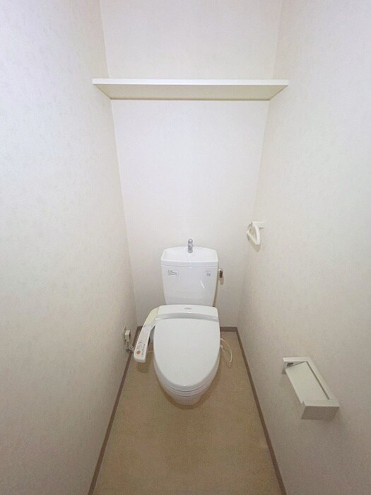 物件内観写真14　(トイレ)