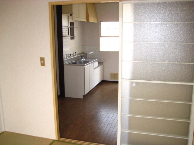 物件内観写真8　(キッチン)