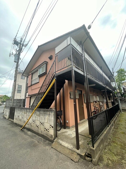 物件外観写真6　(エントランス部分)